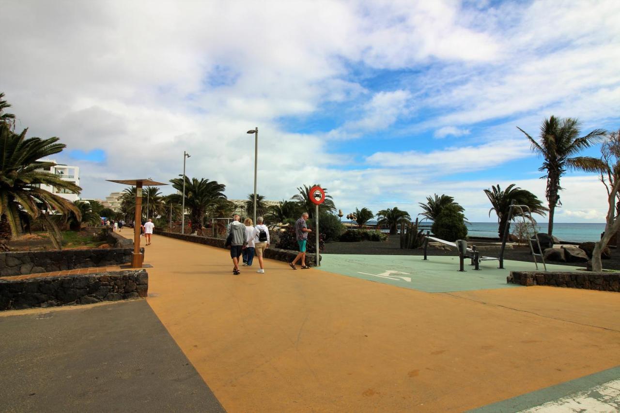 Barbara Beach House Costa Teguise Exterior photo